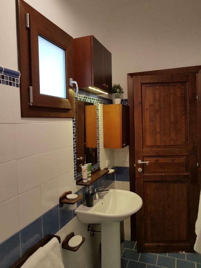 Casa Vacanze Villa D'Orleans Палермо Екстериор снимка