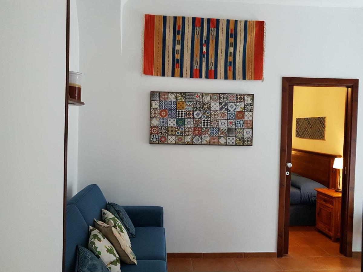 Casa Vacanze Villa D'Orleans Палермо Екстериор снимка